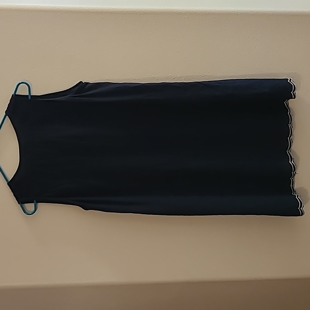 Dress - Picture 4 of 7